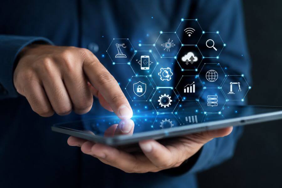 10 Things You Need To Know About Digital Transformation tomtom10